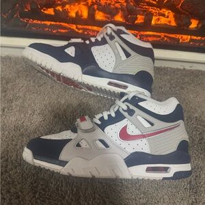 boys nike air trainer 3 size 5.5y